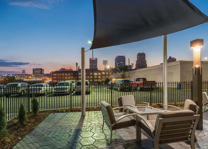 La Quinta By Wyndham Memphis Downtown